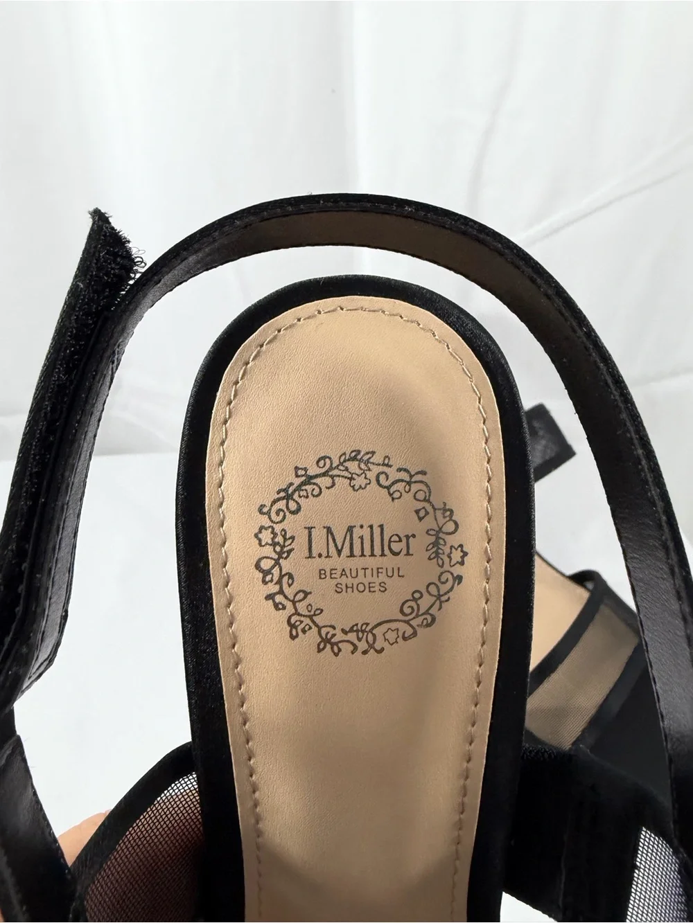 NWT I. Miller Women’s Size 7 Mesh-Strap Black Block Heels